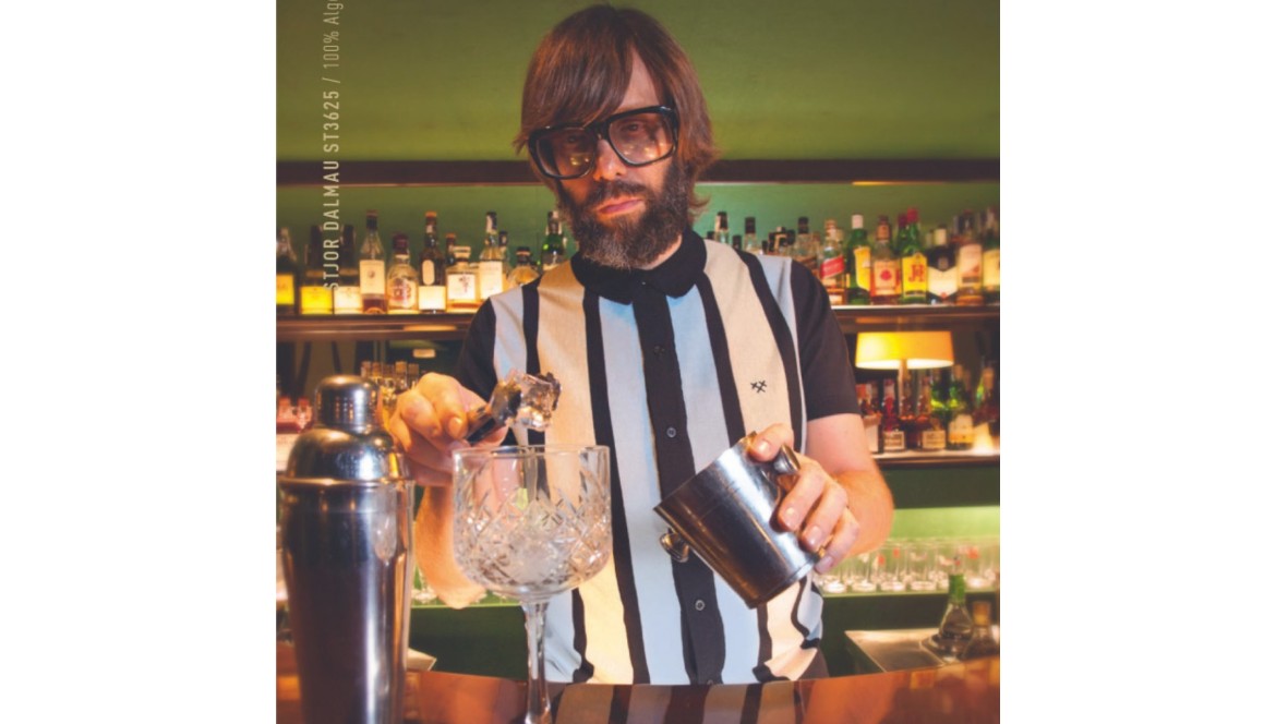 Com portar una camisa masculina: consells de moda ètica per a homes